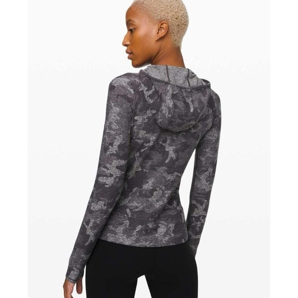 Lululemon | On Repeat Rulu Hoodie | Incognito Camo HTR Black | Size 8 - Picture 3 of 11